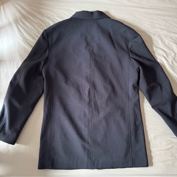uniqlo black suit jacket - Picture 2 of 6
